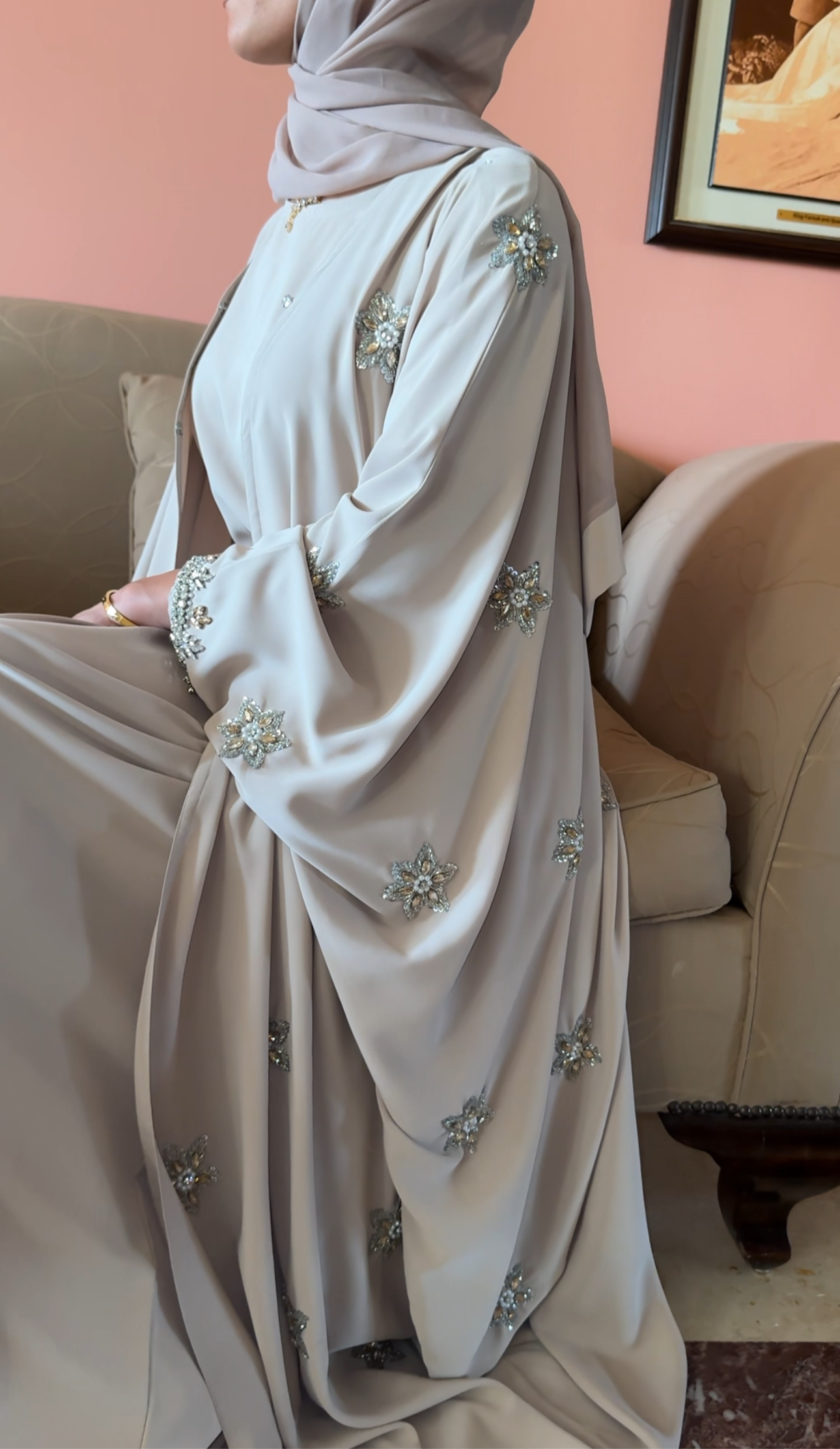 Nazia Abaya