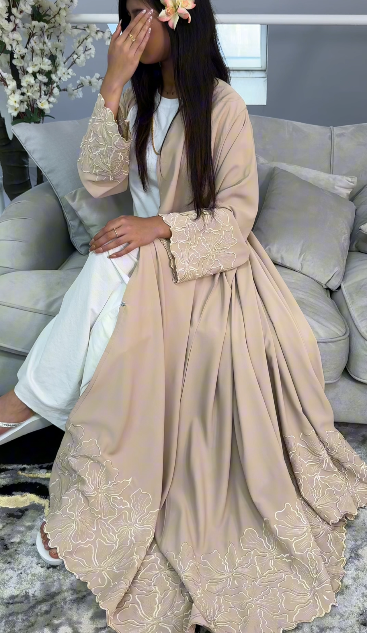 Nisha Abaya