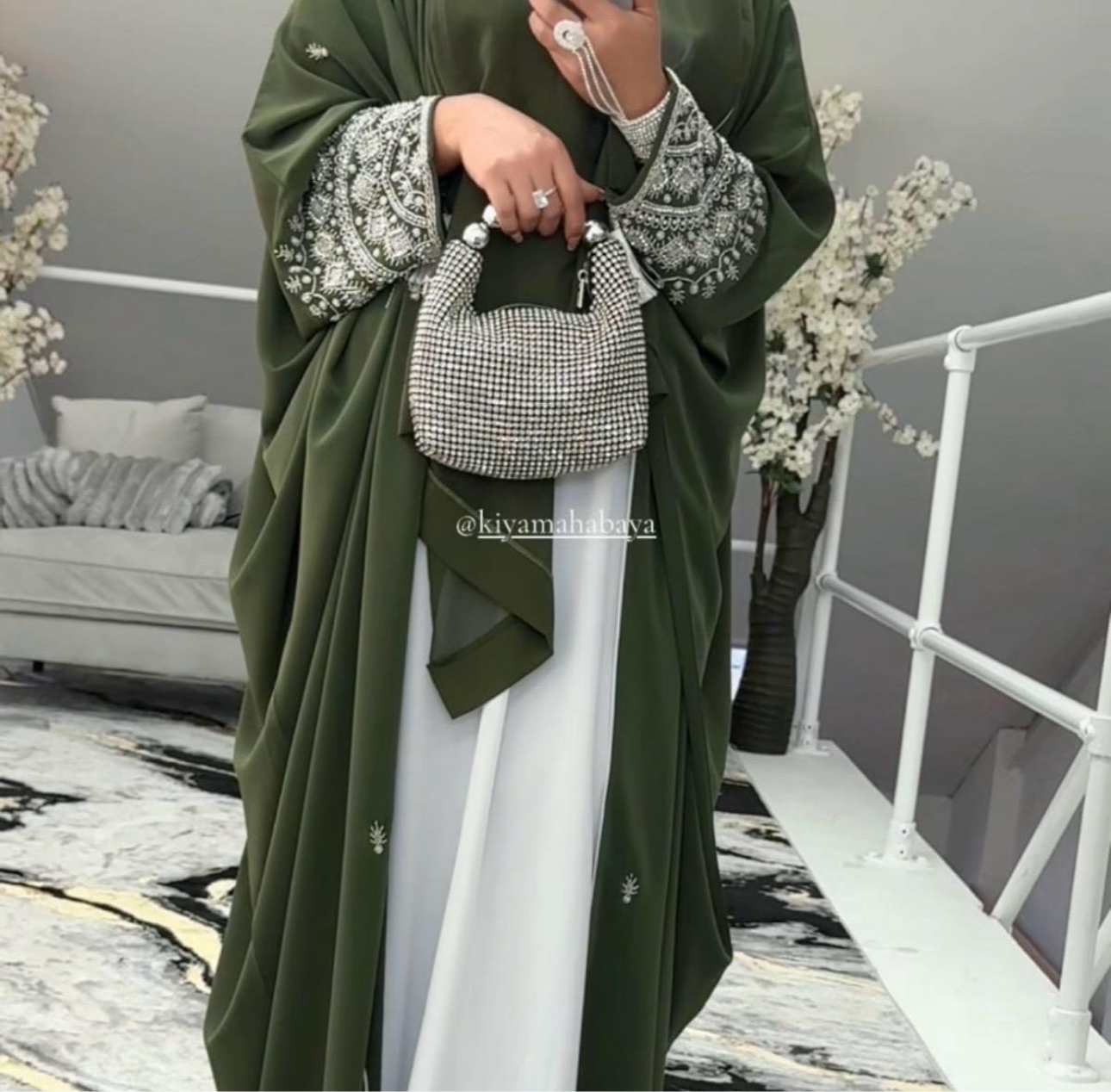 Madiha Abaya