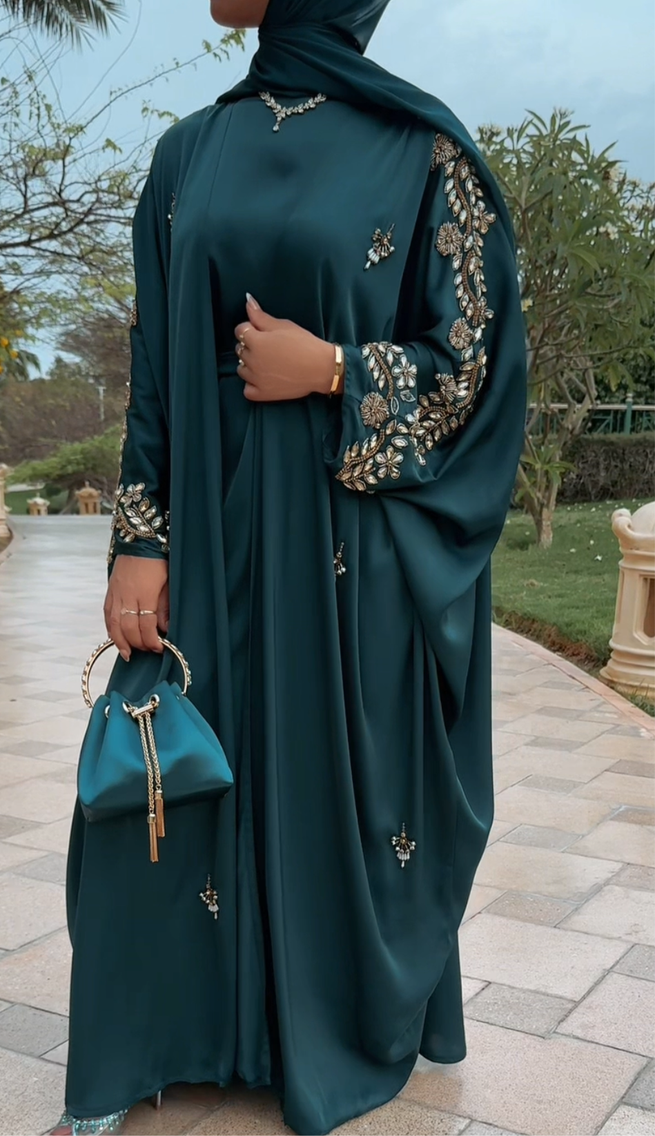 Rihanna Abaya