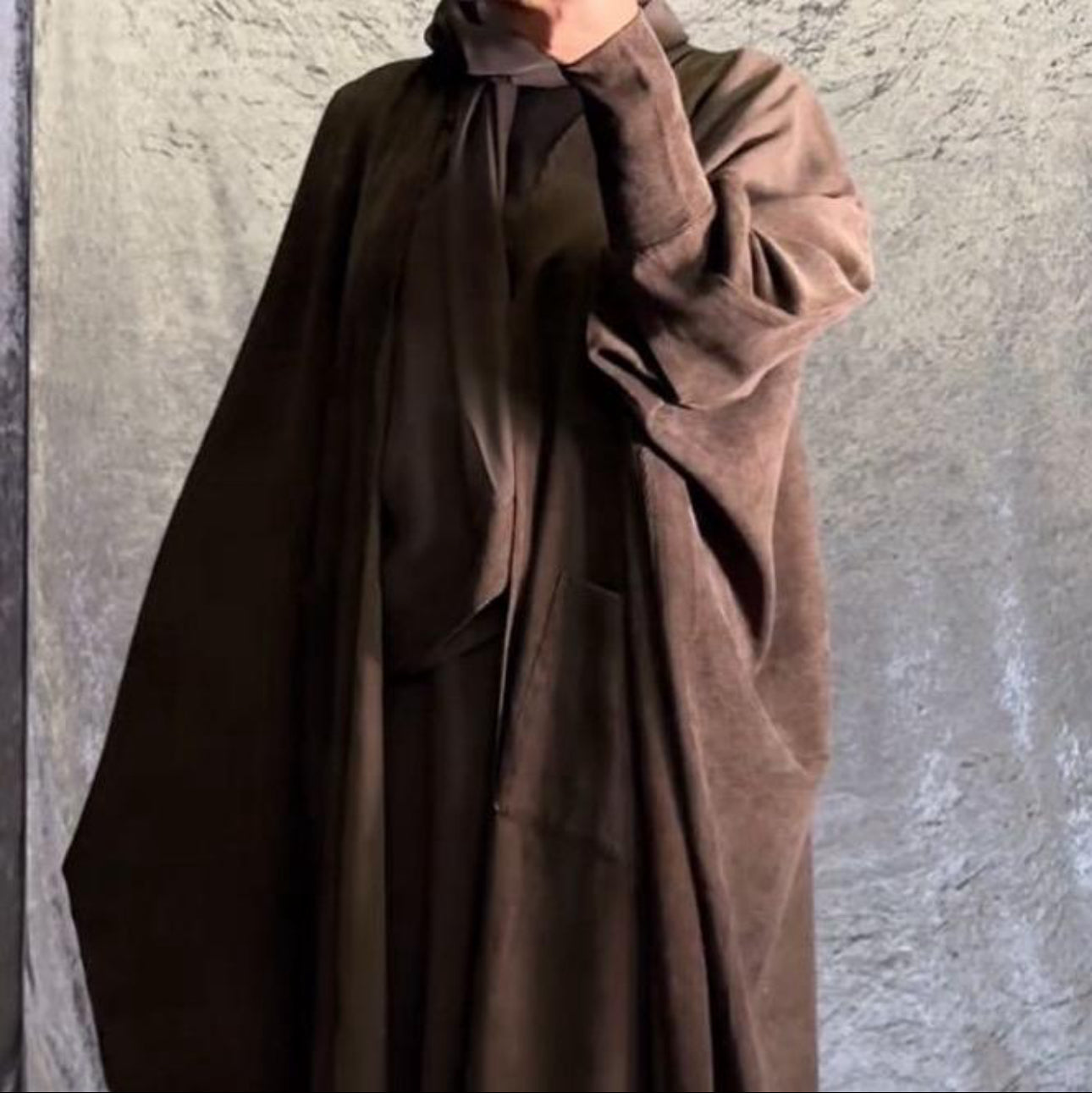 Nadia abaya coat