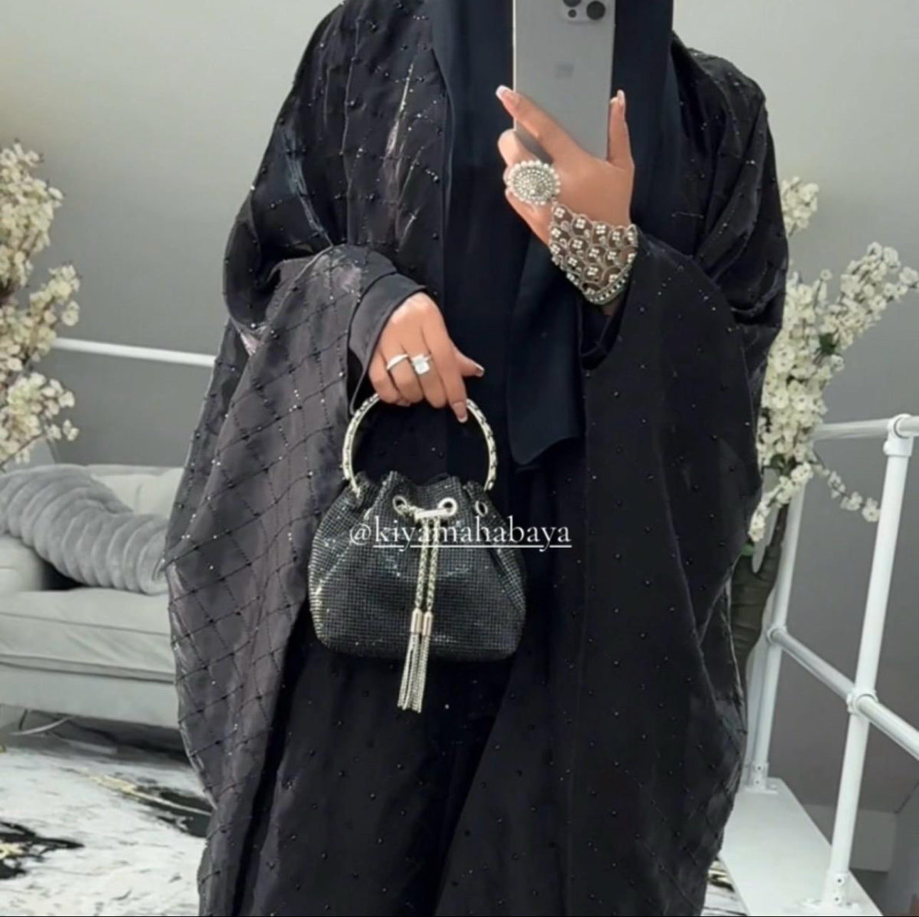 Neha Abaya