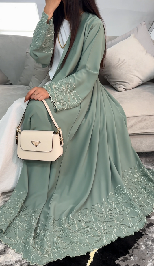 Nisha Abaya