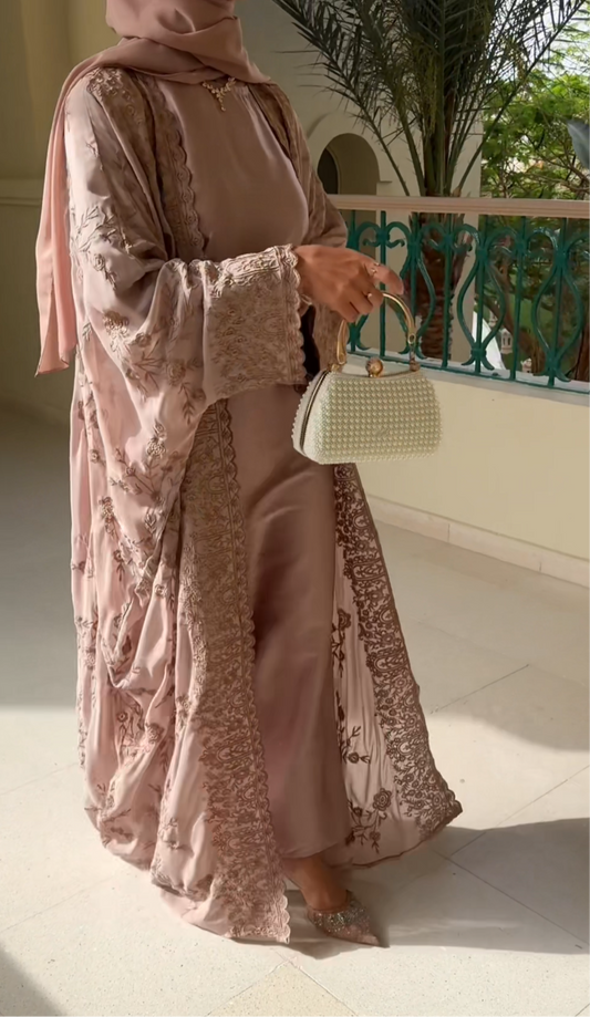 Iqra Abaya