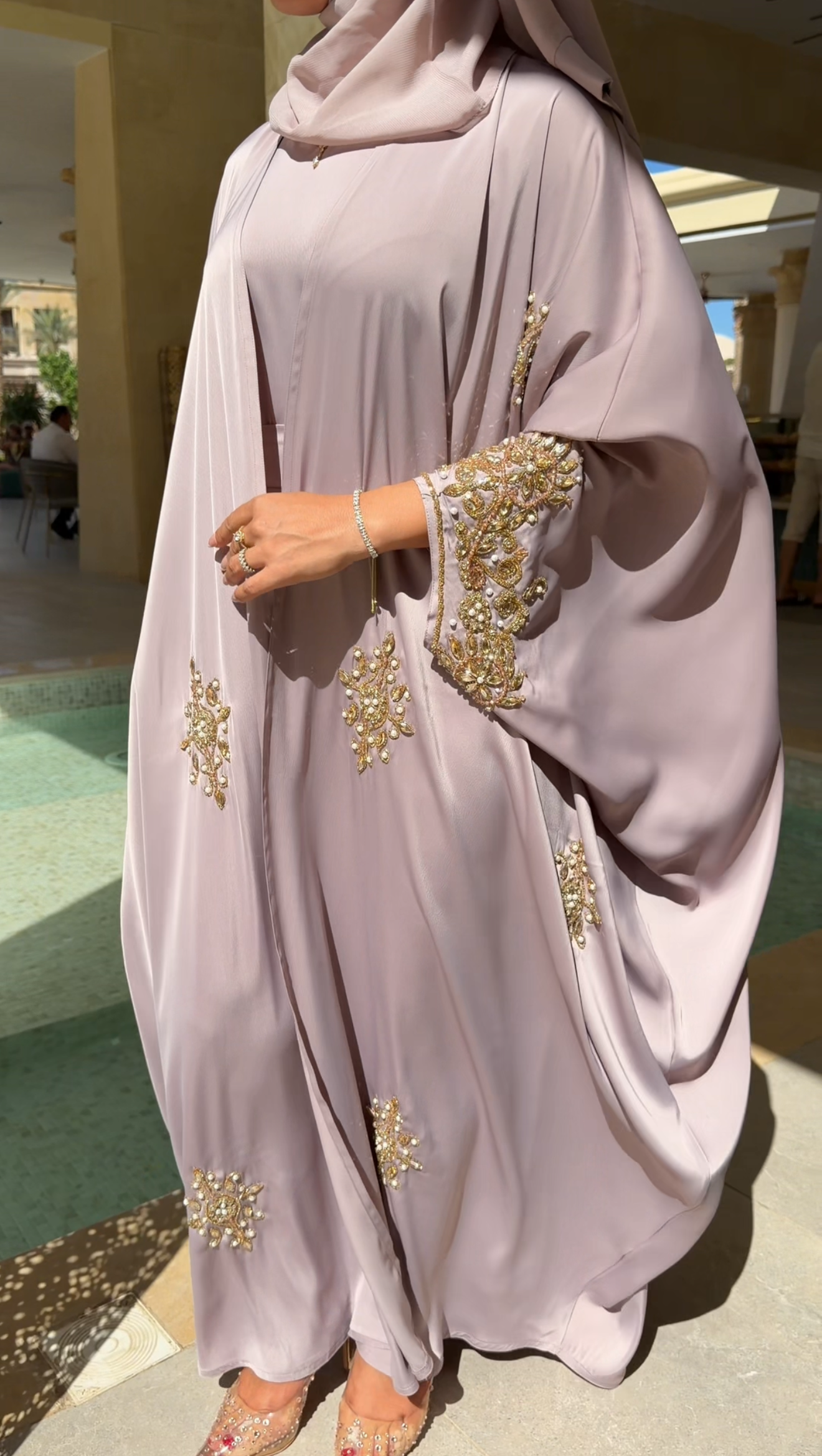 Mahla Abaya