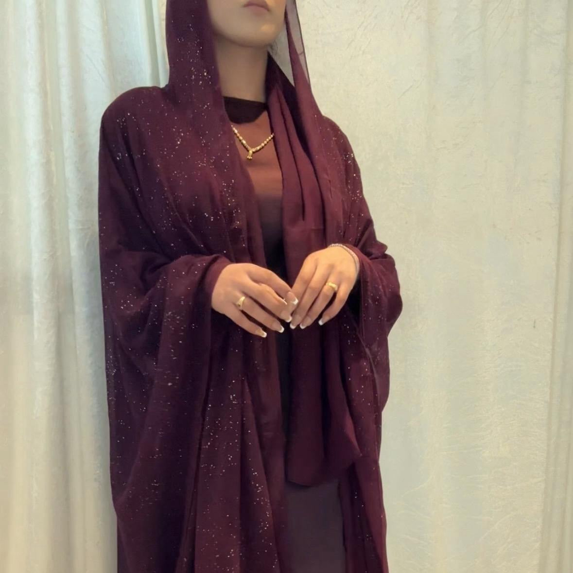 Zainab Abaya