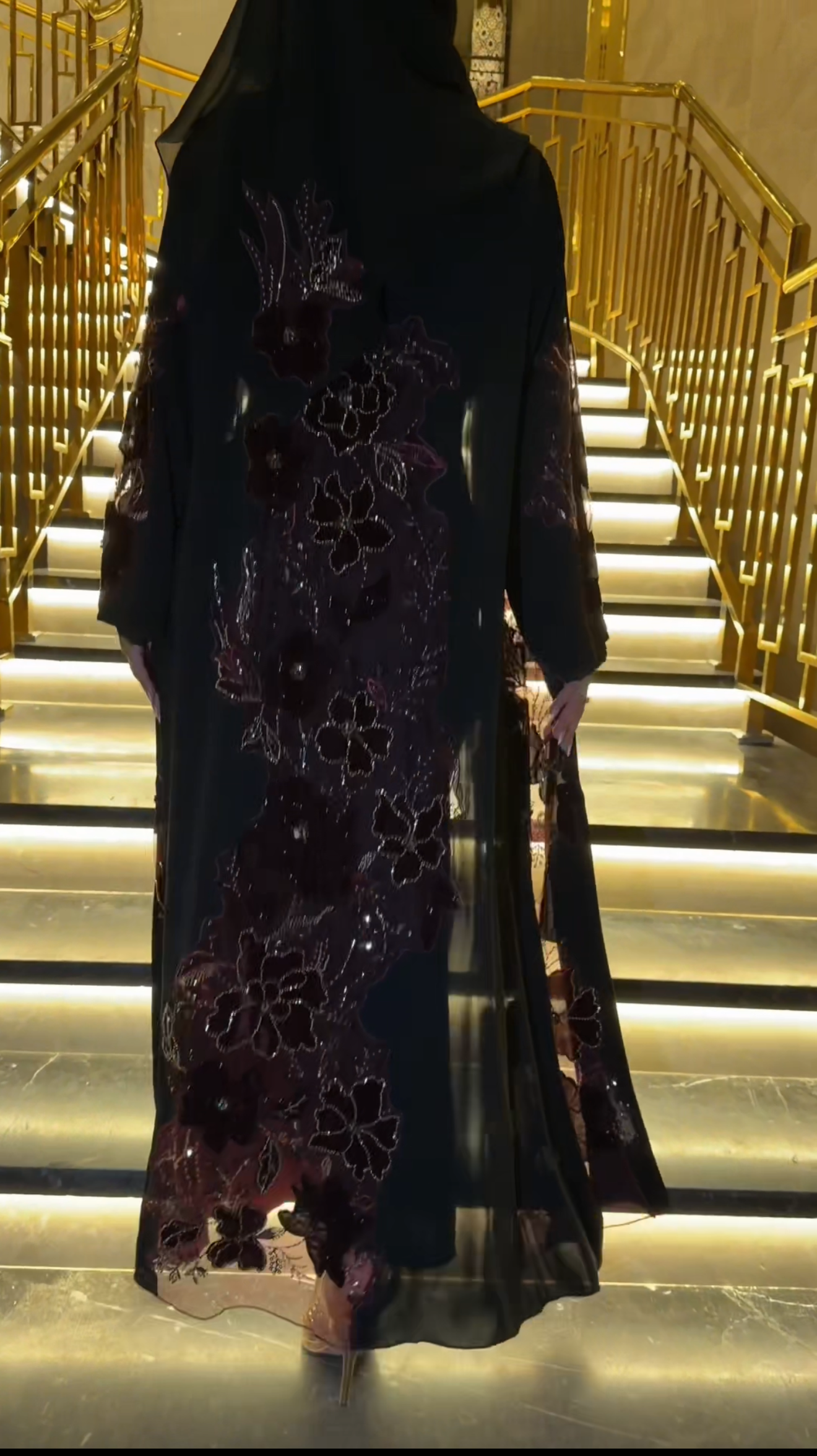 Akilah Abaya