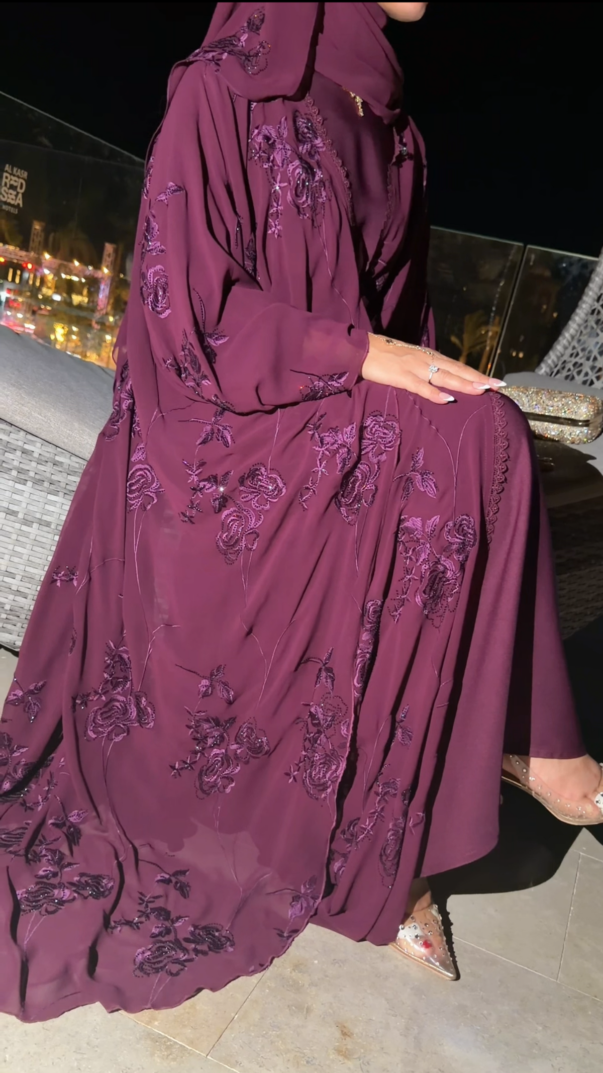 Dua abaya