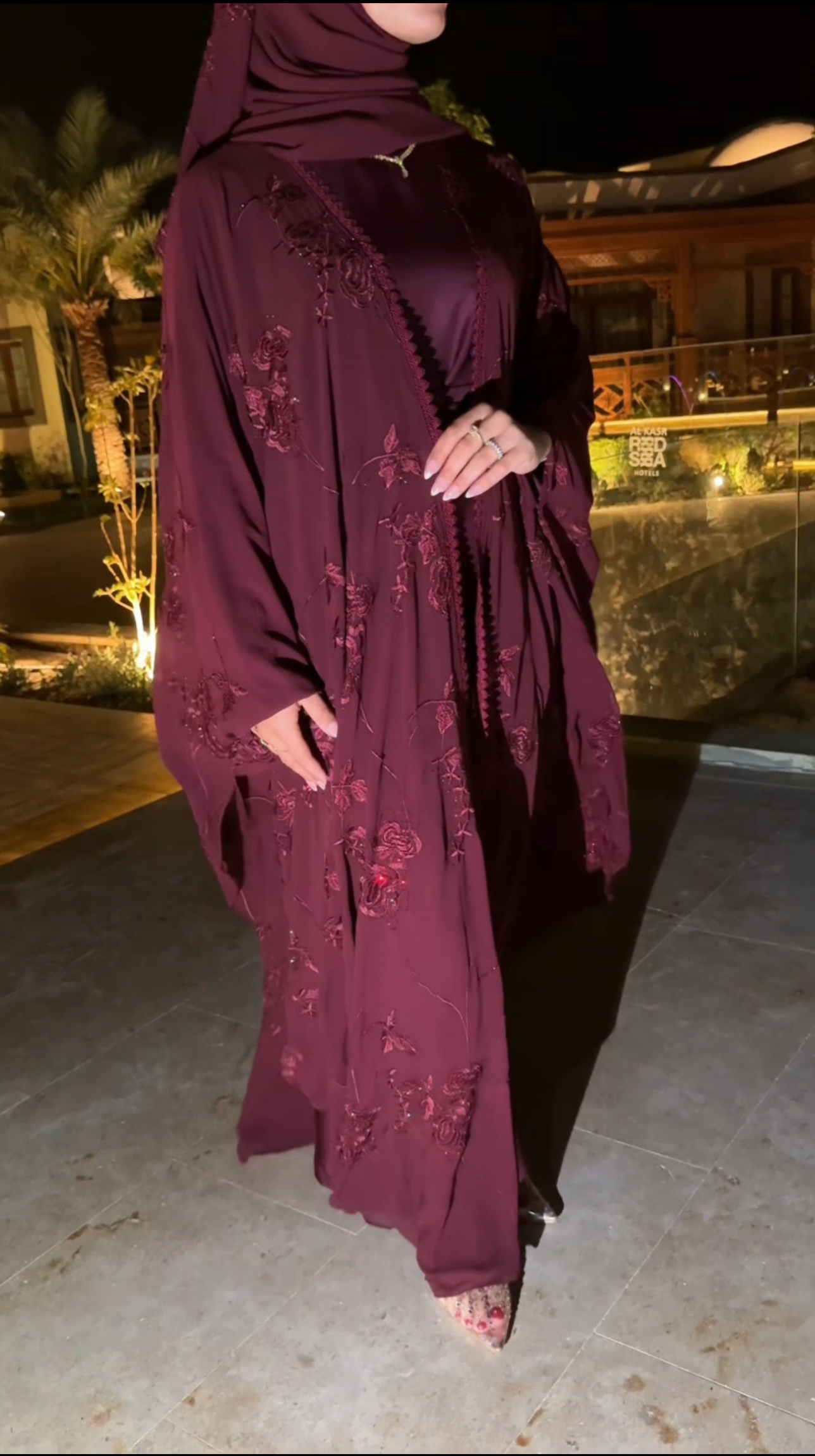 Dua abaya