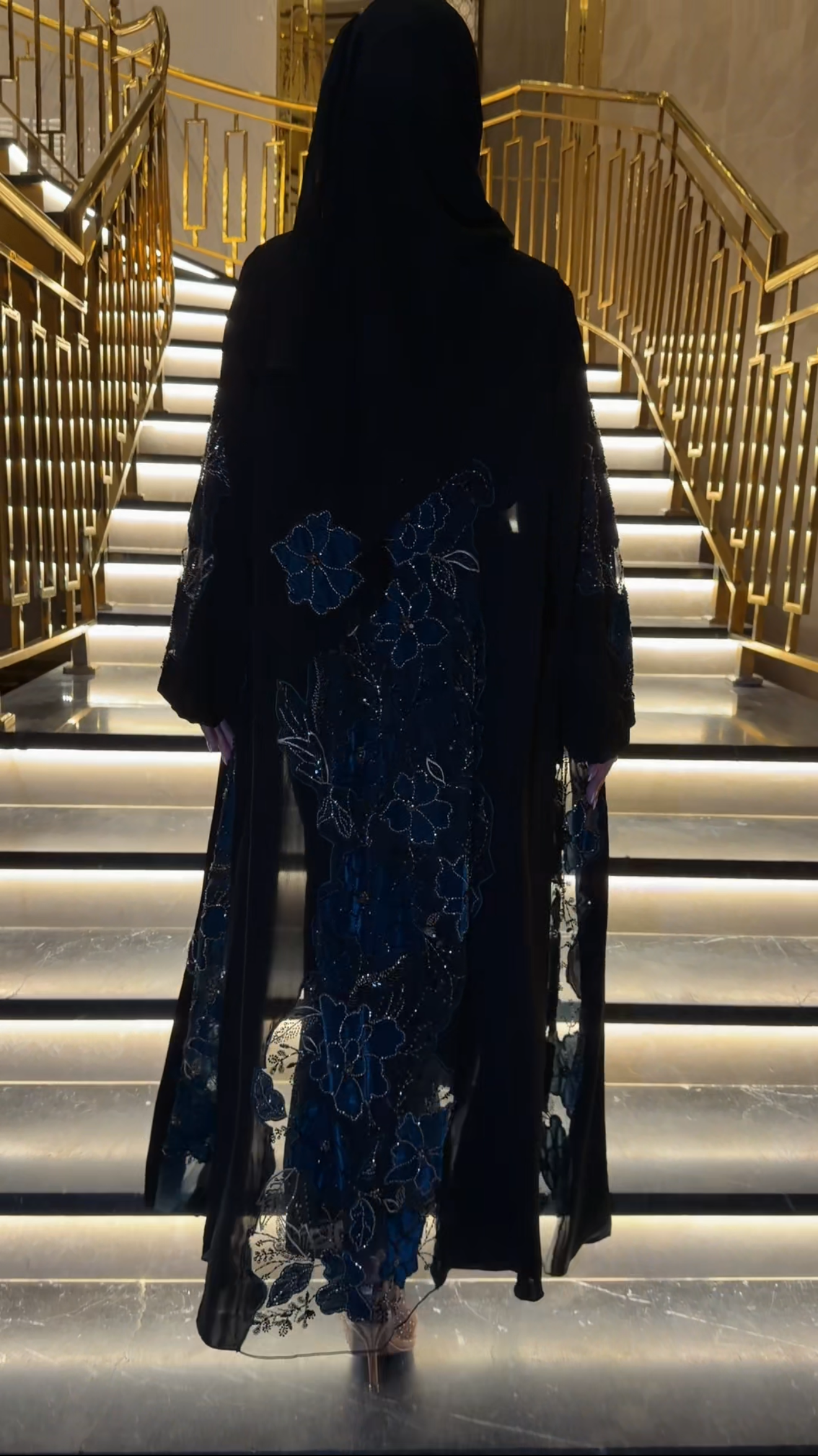 Akilah Abaya