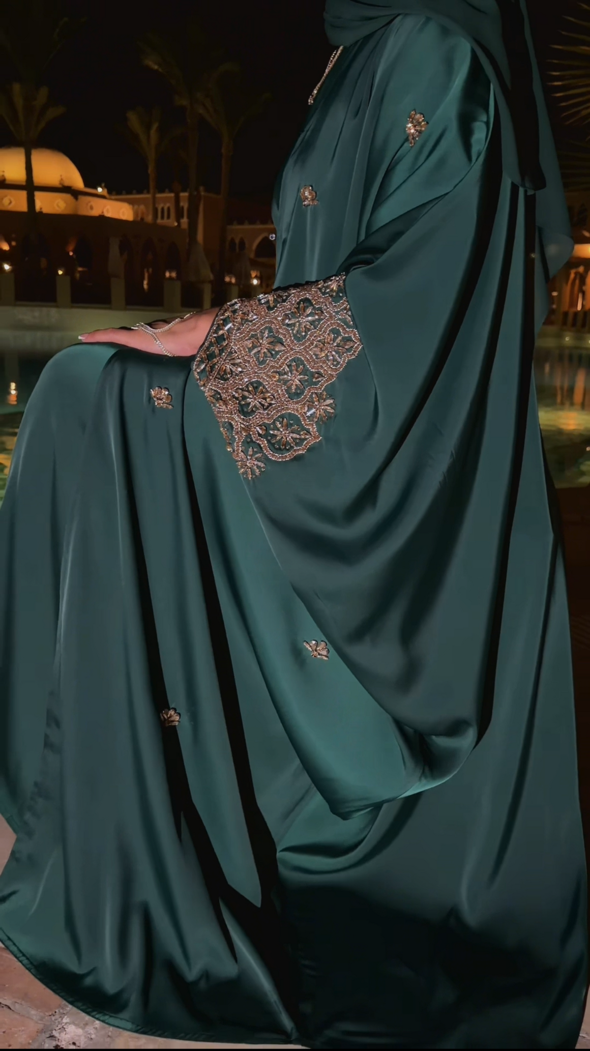 Farida abaya